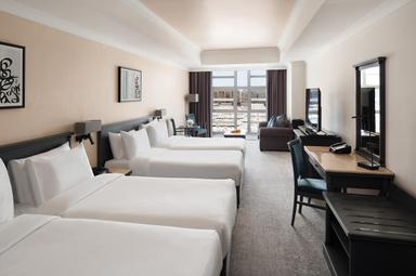 Grand Suite Bedroom