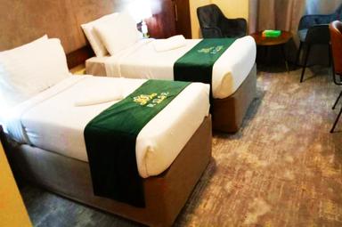 Luxury Hotel Bedroom