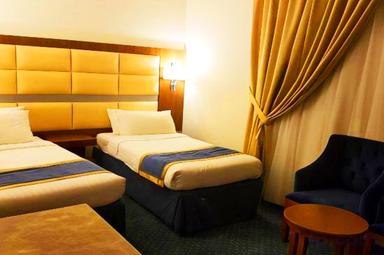 Hotel Bedroom Modern Comfort