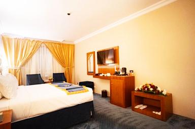Modern Hotel Bed Comfort