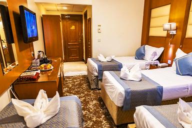 Cozy Hotel Bedroom 3 Star