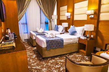 Luxurious Hotel Bedroom