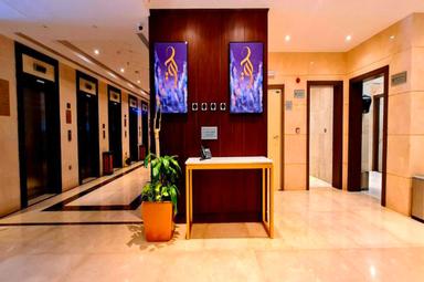 Royal Lobby Ambience