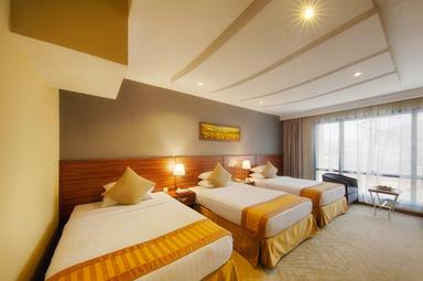 Royal Dream Bed