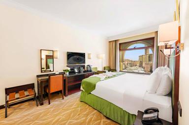 Regal Bedroominterior