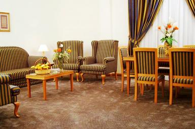 Grand Sitting Lounge