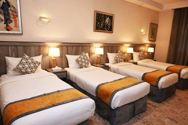 Exclusive Single Bed Suite