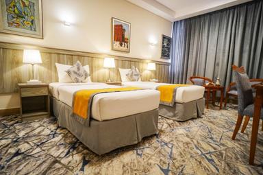 Single Bed Luxury Suite