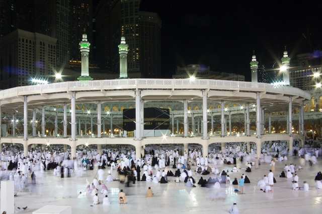 April Uk Budget Umrah Packages